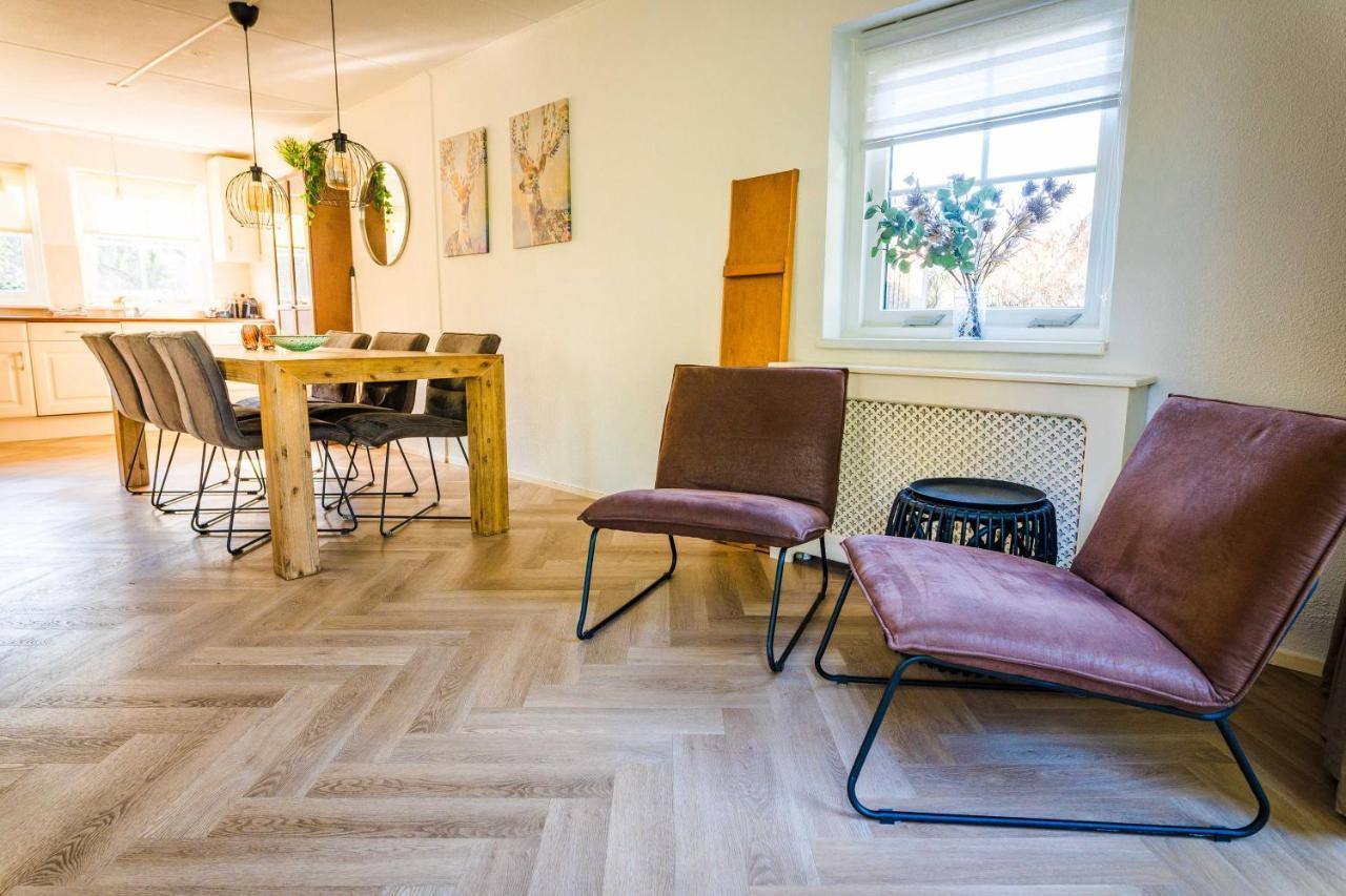 Luxe Vakantiehuis In Het Bos Met Jacuzzi En Sauna Lunteren Kültér fotó