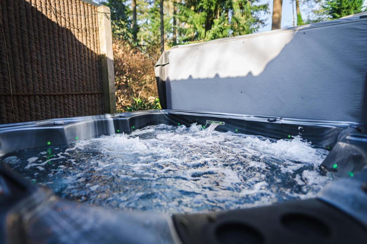 Luxe Vakantiehuis In Het Bos Met Jacuzzi En Sauna Lunteren Kültér fotó