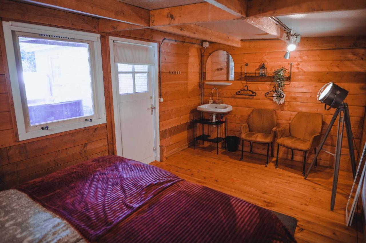 Luxe Vakantiehuis In Het Bos Met Jacuzzi En Sauna Lunteren Kültér fotó